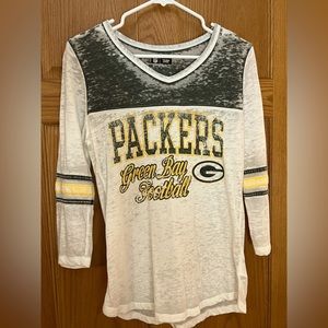 NWOT Tissue-T 3/4 sleeve Green Bay Packers Top Size Medium